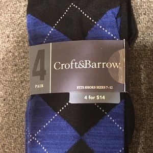 Men’s 4 pack socks. Men’s assortment of socks.